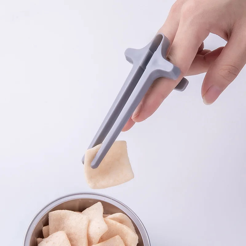 Effortless Finger Chopsticks for Snacking