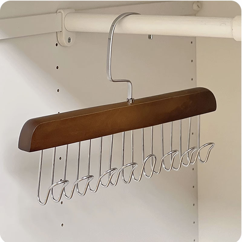 Space-Saver Multi-Hook Hanger